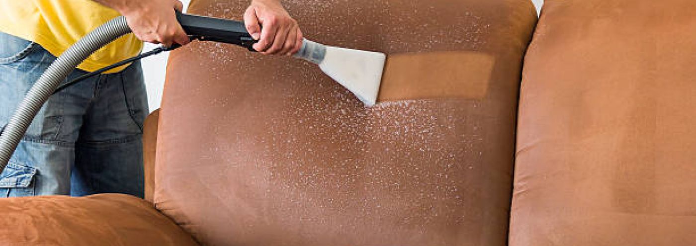Sofa cleaning service