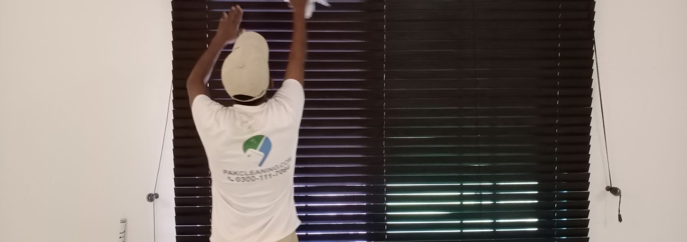 Blinds Cleaning Service