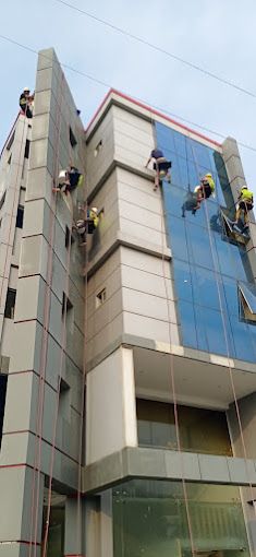 Facade Cleaning